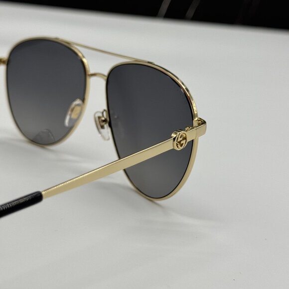 NEW GUCCI GG1088S 001 WITH GOLD CHAIN UNISEX GUCCI SUNGLASSES